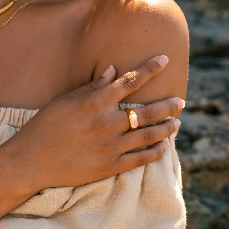 Amara Ring
