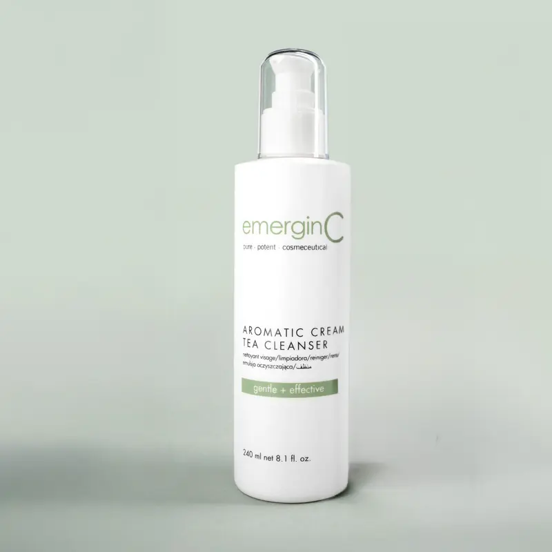 Aromatic Cream Tea Cleanser | 240 ml