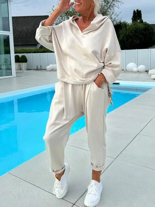 Damen 2-teiliges Set mit Hoodie & Hose | Lockerer Schnitt, atmungsaktiv & weich | Mit Taschen, ideal für Alltag & Loungen