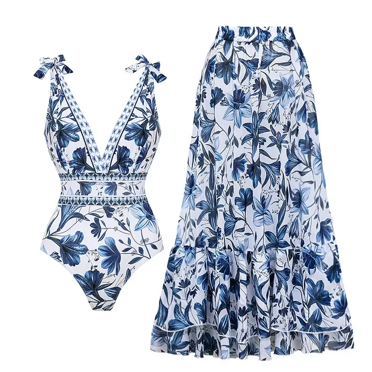 Damen Badeanzug mit V-Ausschnitt & Wickelrock | Zweiteiliges Bademoden-Set mit Print | Figurfreundliche Strandmode