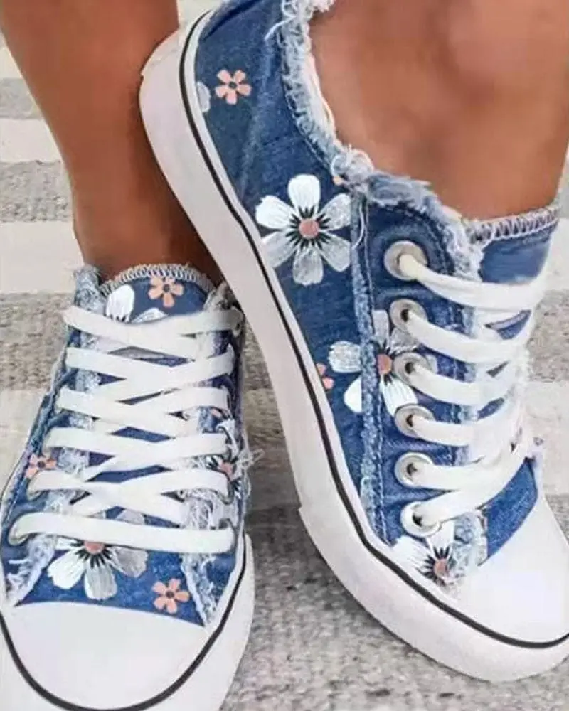 Damen Denim-Sneaker mit Blumenmuster | Bequemer Freizeitschuh für Alltag & frische Looks | Heidi Sneaker
