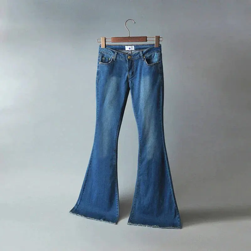 Damen Flare-Jeans aus Stretch-Denim | Mid-Rise Schlagjeans mit Five-Pocket-Design | Bequeme Jeans für Alltag & Freizeit