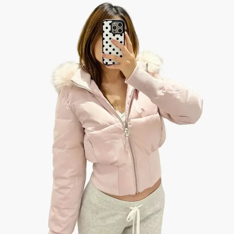 Damen kurze Steppjacke mit Kapuze | Voluminöse Steppjacke mit Reißverschluss und Rippbündchen für Alltag und kühle Tage