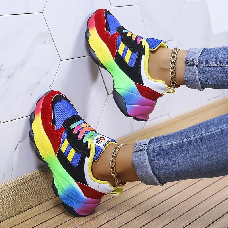 Damen Mesh-Sneaker mit Regenbogensohle | Gepolsterte Sohle & sicherer Schnürverschluss | Milan Freizeitschuhe