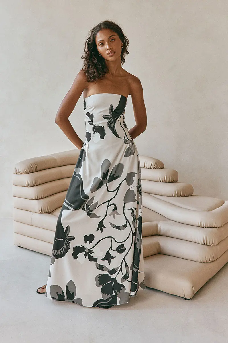 Damen Musterkleid Zephyra Floras Muse | Einmaliges Sample-Kleid | Mit kleinen Flecken an einzelnen Stellen