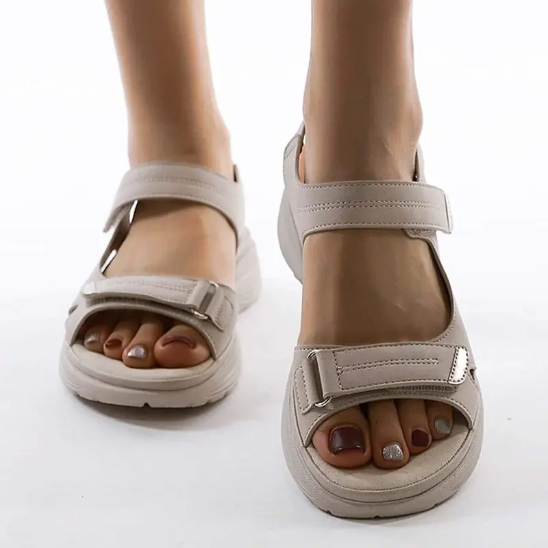 Damen Sandalen mit Orthopädischer Sohle | Verstellbare Riemen & Plateau | Bequem für Sommer & Alltag