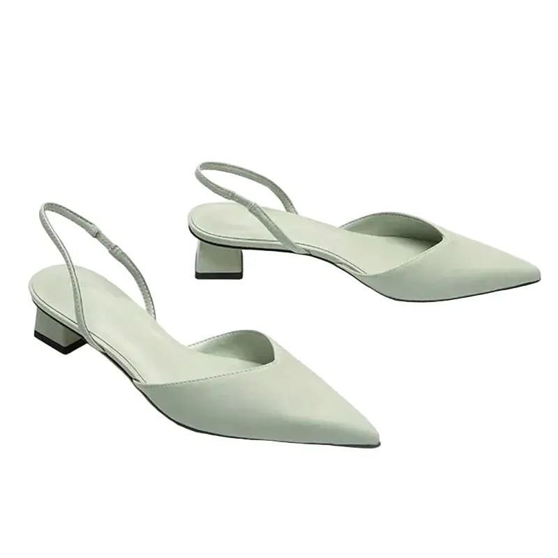 Damen Sandalen mit spitzer Zehenpartie & niedrigem Absatz | Bequem & leicht für den ganzen Tag | Elegant kombinierbar | Alltag & Events