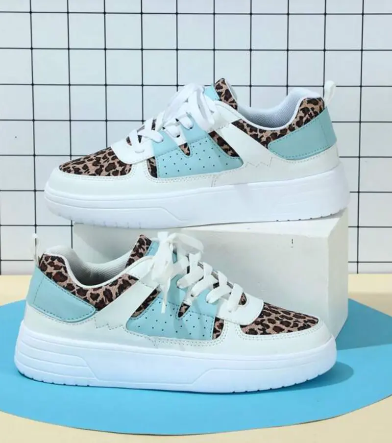 Damen Sneaker mit Leo-Print | Gepolsterte Innensohle & vielseitige Farben | Samara Freizeitschuhe