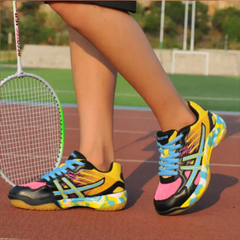 Damen Sportschuhe mit schlanker Silhouette | Bequeme Sneaker für Freizeit, Alltag & moderne Looks | Jovana