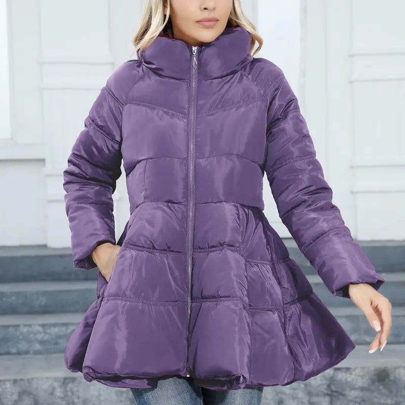 Damen Steppjacke mit hohem Kragen | Wasserabweisende Winterjacke mit verstellbarer Taille und Außentaschen für kalte Tage