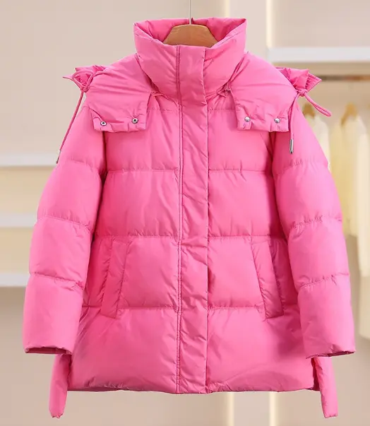 Damen wasserdichte Winterjacke Oversize | Warm gefütterte Jacke mit verstellbarer Kapuze und praktischen Taschen für kalte Tage