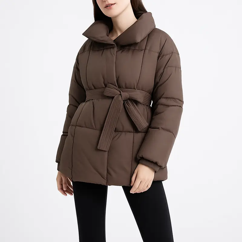 Damen Winterjacke mit Gürtel | Warm gefütterte Steppjacke mit hohem Kragen, verdecktem Reißverschluss und taillierter Passform