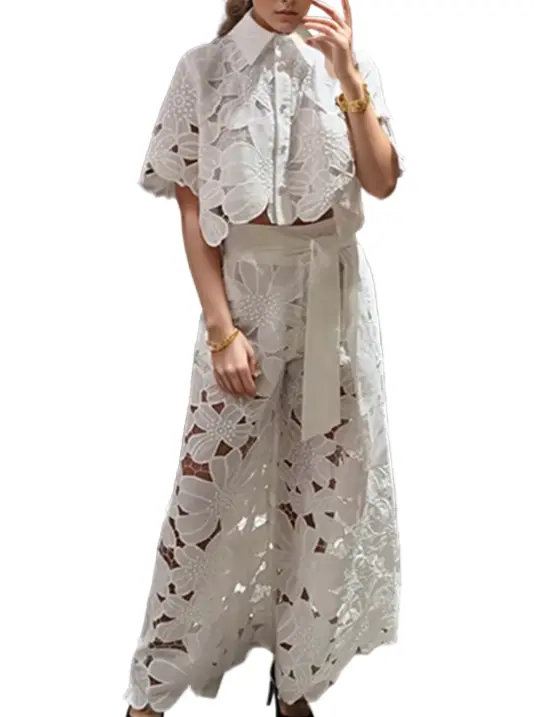 Damen Zweiteiler mit Spitzenbesatz | Florales Oberteil und Hose mit weitem Bein | Größen S-2XL