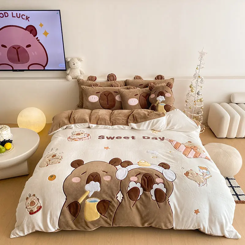 Flauschige Kinder Bettwäsche mit Teddy | Gesteppte Kuschelbettwäsche mit 3D-Bären-Applikationen und wärmender Füllung