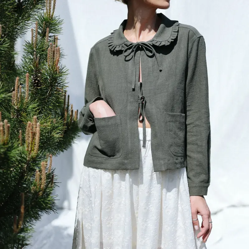 Green heavy linen jacket with Peter Pan ruffle collar & ties