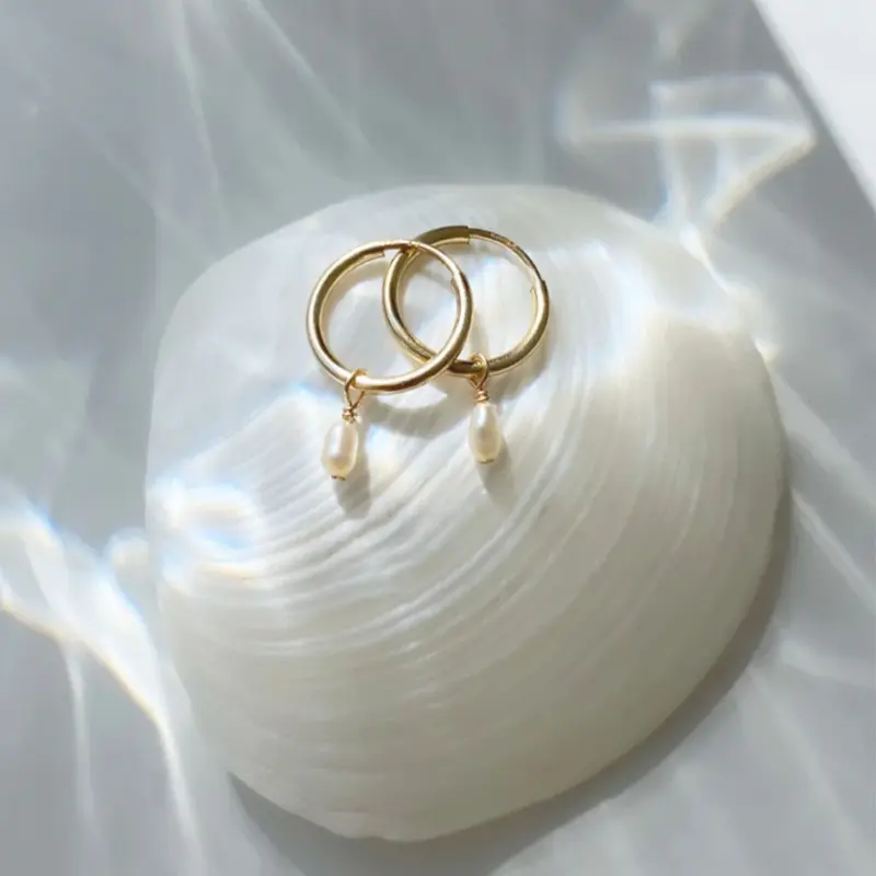 Hoop - Tiny Pearl