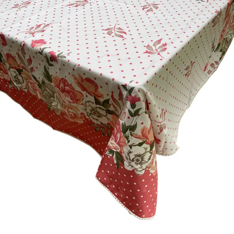 Italiaans Tafelkleed 140 x 180 - Rosa - Rozen met Pompoms.