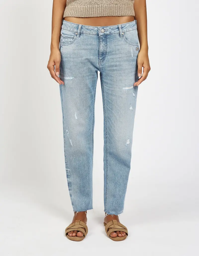 Jeanshose | Boyfriend Fit mit Mid Waist, Cropped Länge und Destroyed-Look