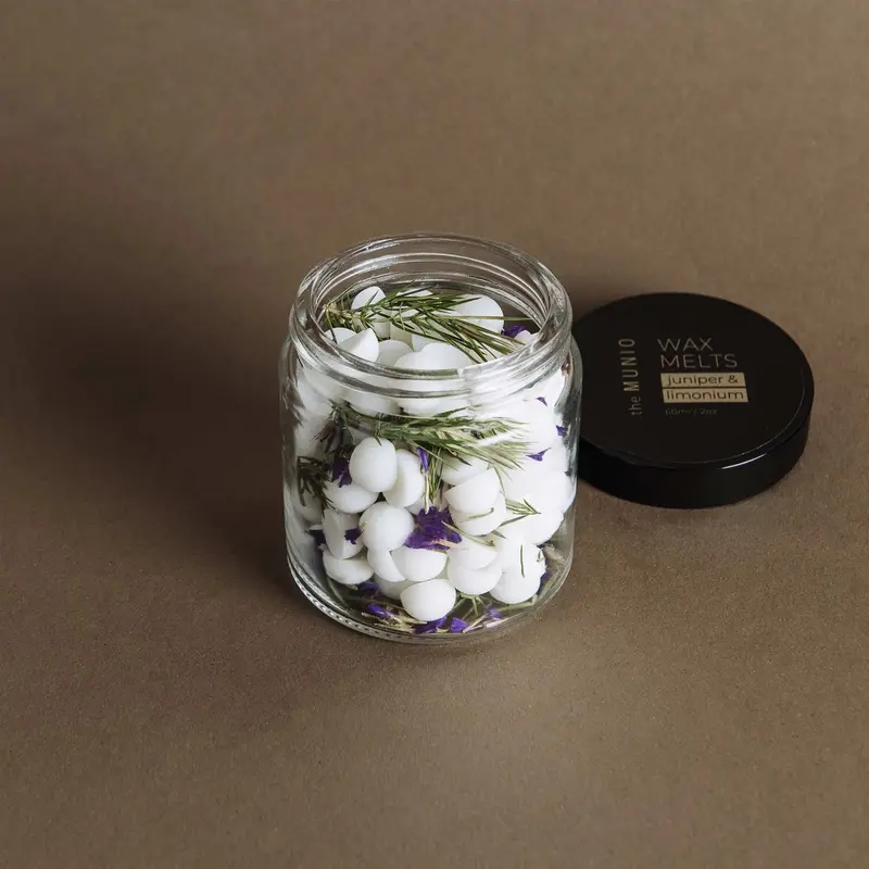 Juniper and Limonium Mini Wax Melts in A Glass Votive