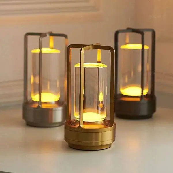 LED-Tischlampe | Kabellos mit warmem Licht, 3 Dimm-Modi und USB-C-Aufladung