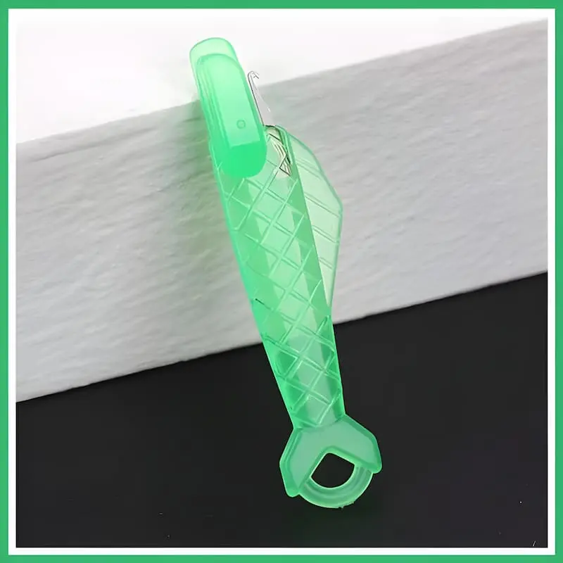 Nadeleinfädler für Nähmaschinen | Schnelles Einfädeln mit integriertem Fadenabschneider | Kompaktes Clip-On Design | Für komfortables Nähen