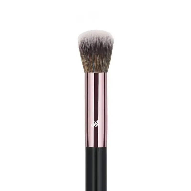 UP09 Cream Contour Brush