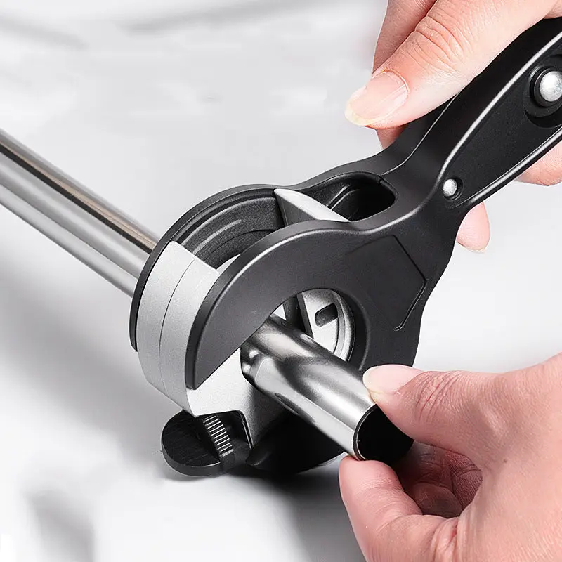 Verstellbarer Rohrschneider mit Ratschenmechanismus | präzise, gratfreie Schnitte für PVC, Kupfer & Alu | 6–23 mm / 8–29 mm